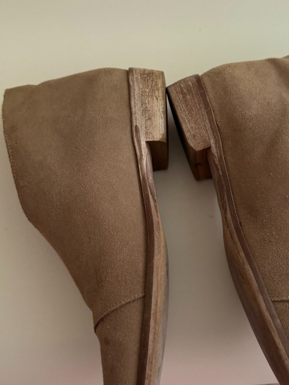 Free People Beige Suede Shoes Sz 8.5 - Picture 5 of 7
